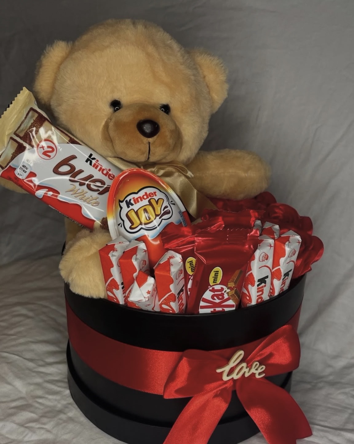 Caixa Presente: Ursinho e Chocolates